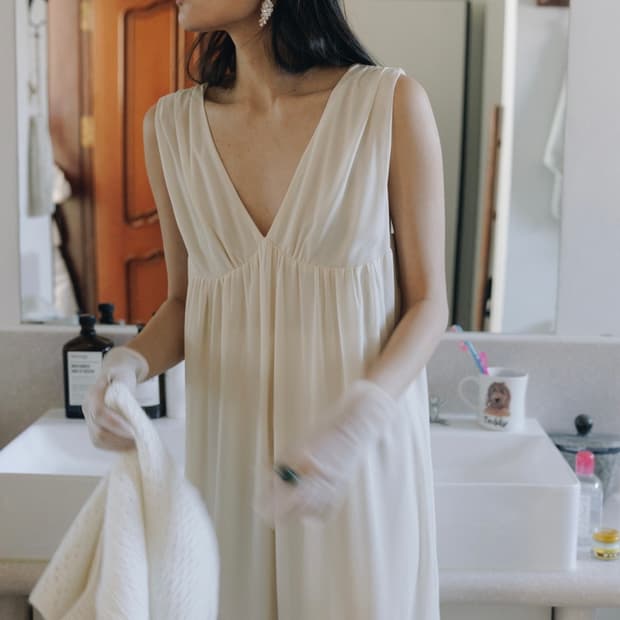 파르벵 VELORA SHIRRING SHEER DRESS