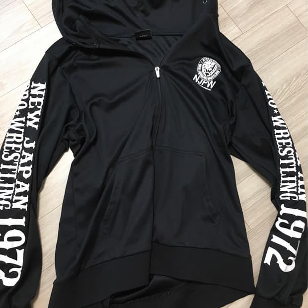 NJPW 1972 후드집업