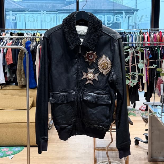 데님 앤 서플라이 블랙 쉽스킨 레더 자켓 