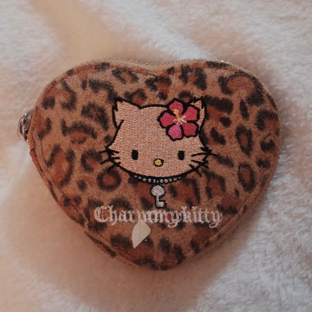 갸루템 헬로키티 호피 파우치