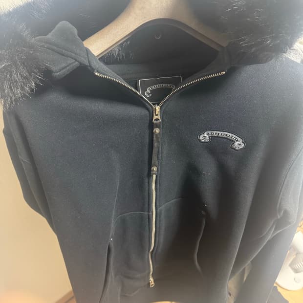 코스모11 디태쳐블 퍼 후드 집업 블랙 라지