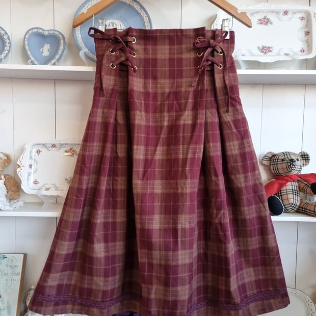 axes femme(엑시즈팜) 와인체크 레이스 롱스커트