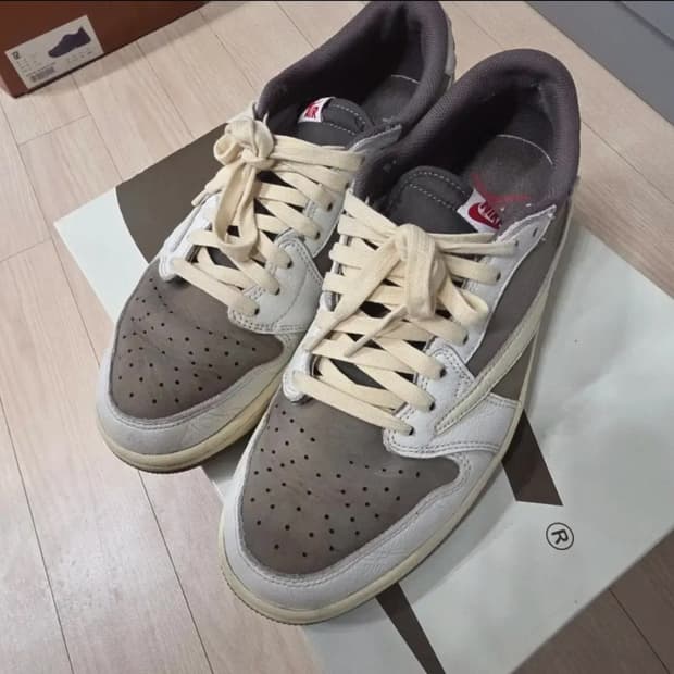 트래비스스캇 조던 리버스 모카 280 (밑창보강)