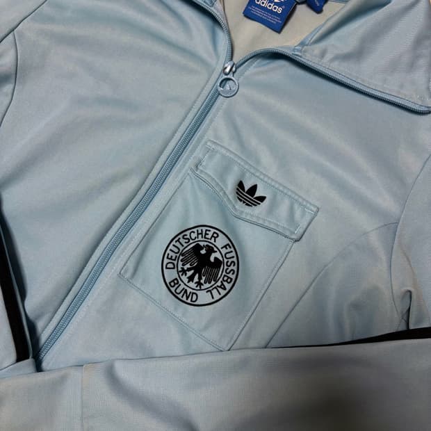 아디다스 독일군 스카이 블루 져지 100 사이즈 판매합니다
