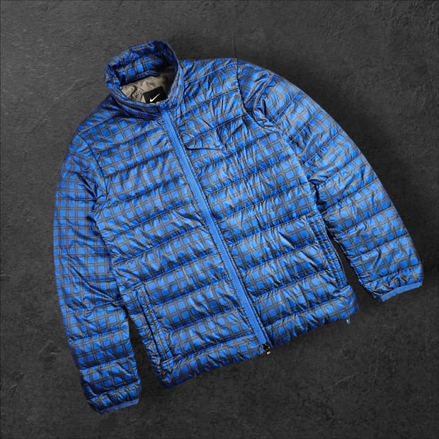 나이키 경량패딩