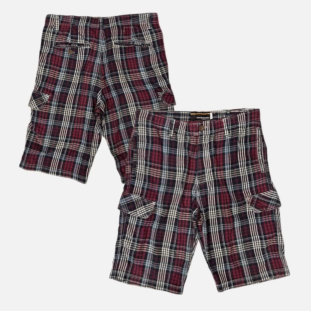 check cargo surfer shorts