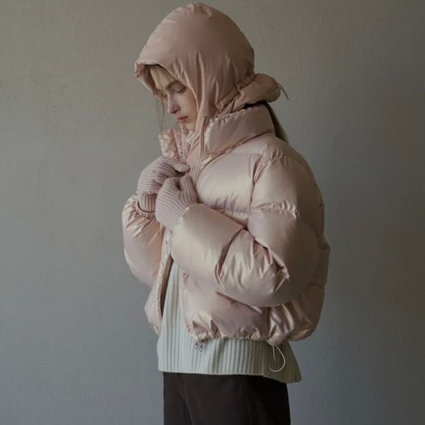 오로 글로시 크롭 푸퍼 패딩 Glossy Pink S