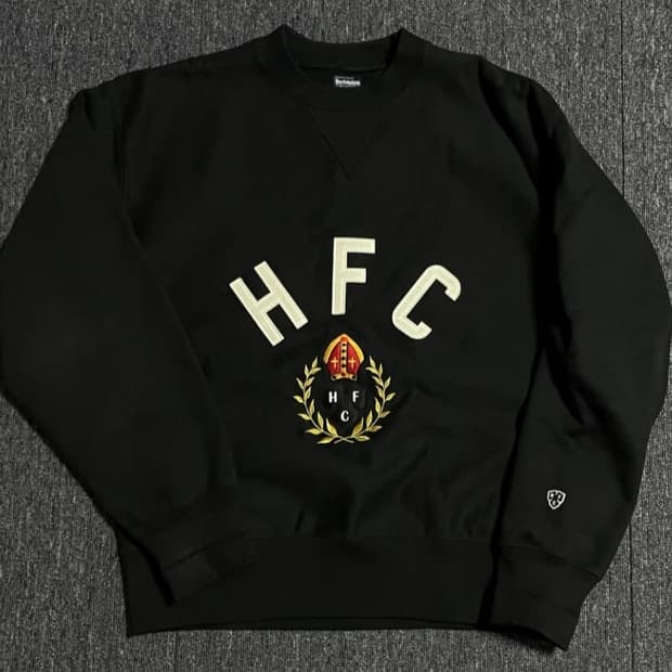 [M] 헤리티지플로스 10주년 HFC 맨투맨 블랙