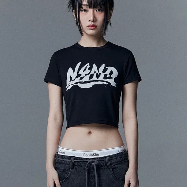 낫포너드 W Blunt N4ND Logo Crop Tee - Black