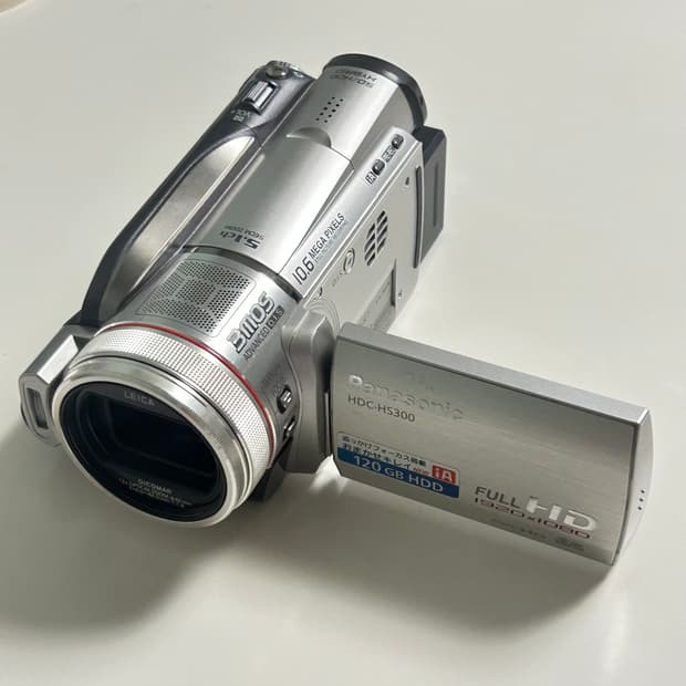 파나소닉 HDC-TM300 빈티지 캠코더 실버