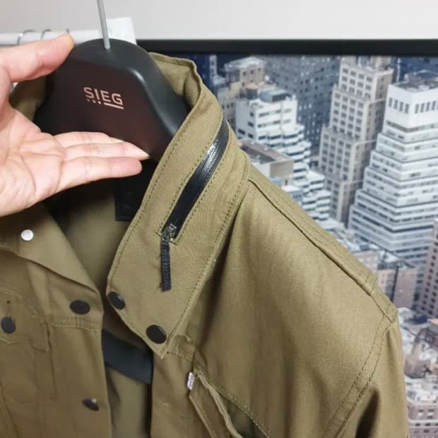 리바이스 트러커자켓 95사이즈 새상품