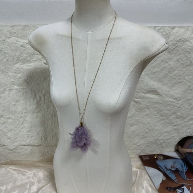 빈티지 타조 깃털 목걸이