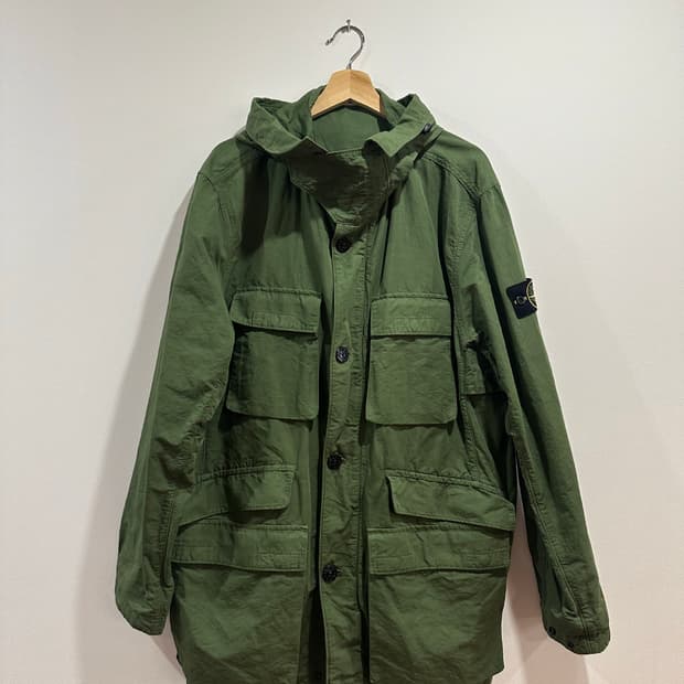 스톤아일랜드 카키 야상 자켓