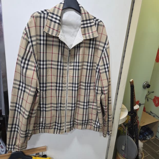 버버리 노바체크 자켓