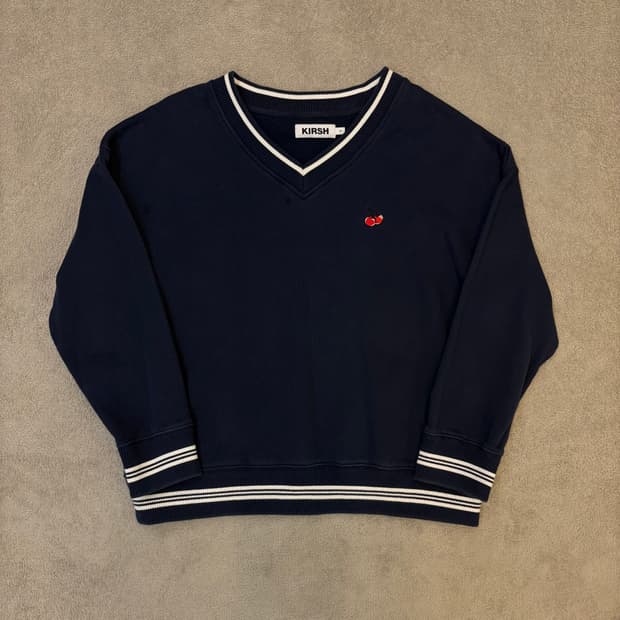 키르시 브이넥 맨투맨