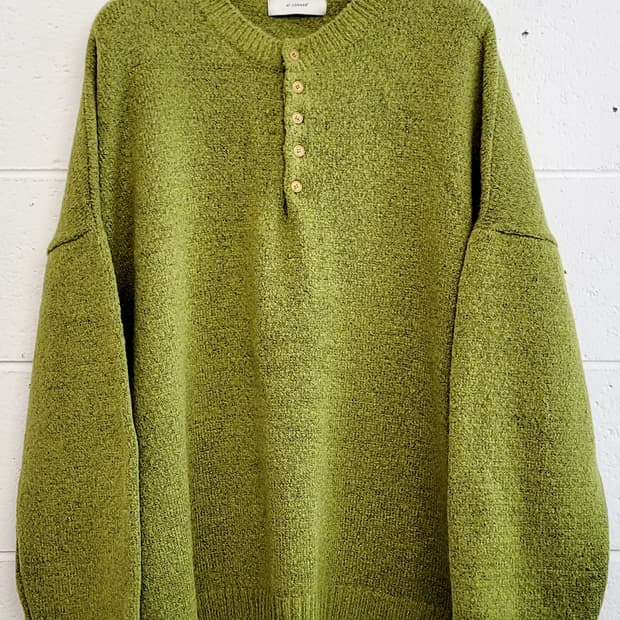 AT CORNER 루즈핏 헨리넥 니트 판매