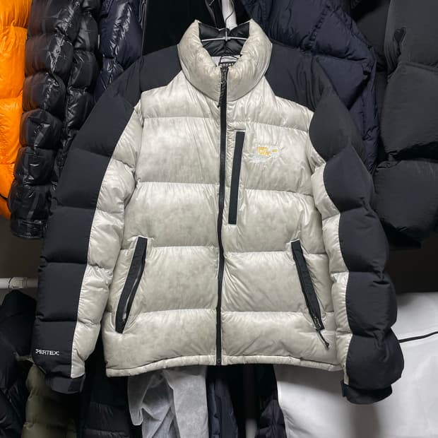 [L사이즈] 스투시x마운틴하드웨어 서브제로 다운 패딩 자켓