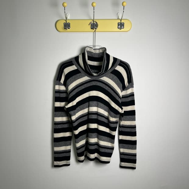 준야 와타나베 꼼데가르송 스트라이프 터틀넥 니트 M