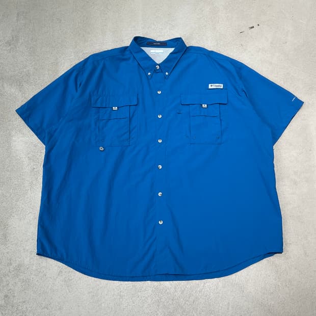 컬럼비아 pfg 하프셔츠 s10520