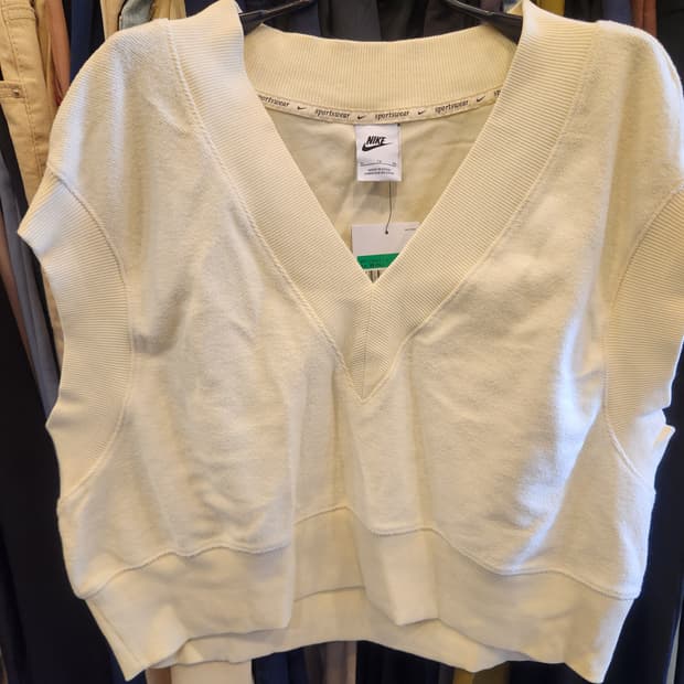 나이키 스포츠웨어 니트 베스트 새제품 