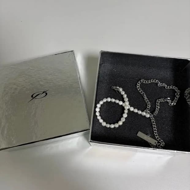 51퍼센트 목걸이