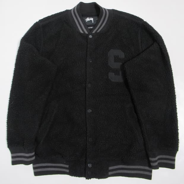 스투시 S로고 플리스 바시티 자켓 블랙