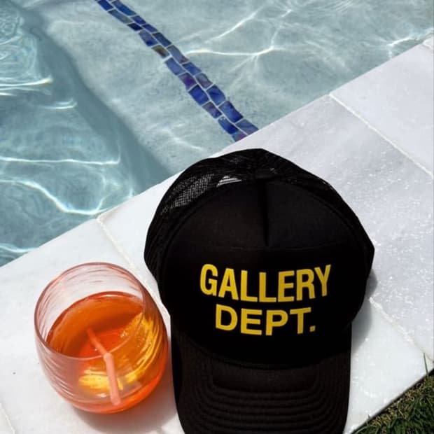 갤러리 디파트먼트 트러커 캡