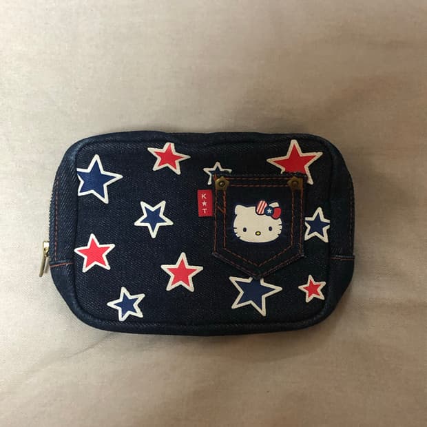 초레어 고전키티 데님 파우치