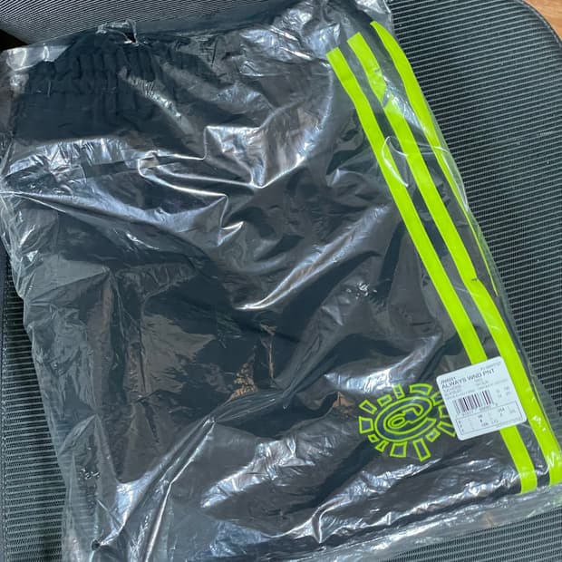 [L] Always do What you should do adidas
