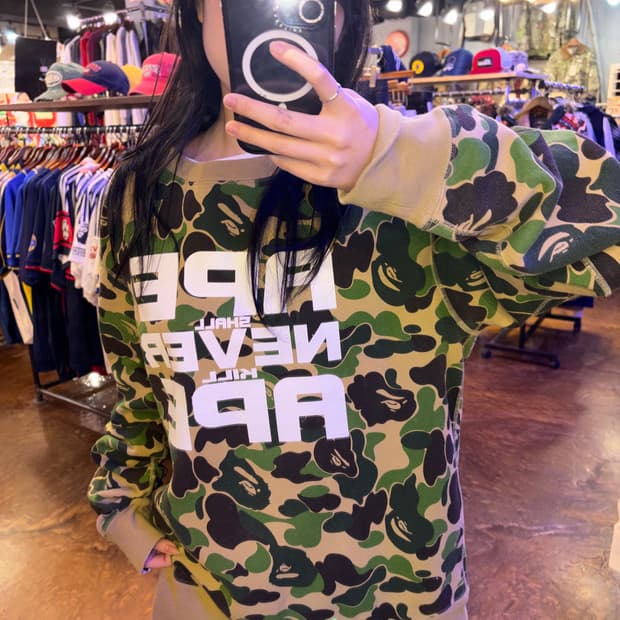 베이프 퍼스트 카모 에이프 쉘 네버 킬 에이프 맨투맨