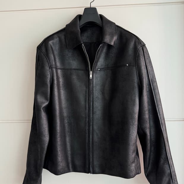 자라(Zara) 가죽자켓 40사이즈 (블랙)