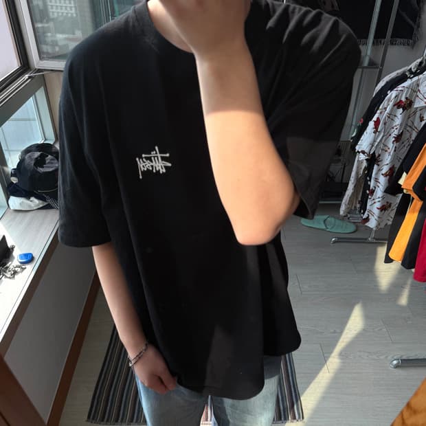 스투시 베이직 반팔 티셔츠