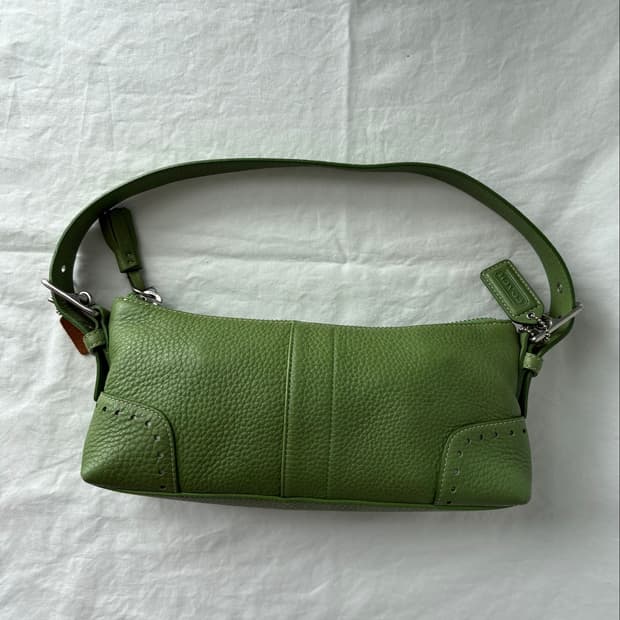 Coach matcha shoulder bag🍵