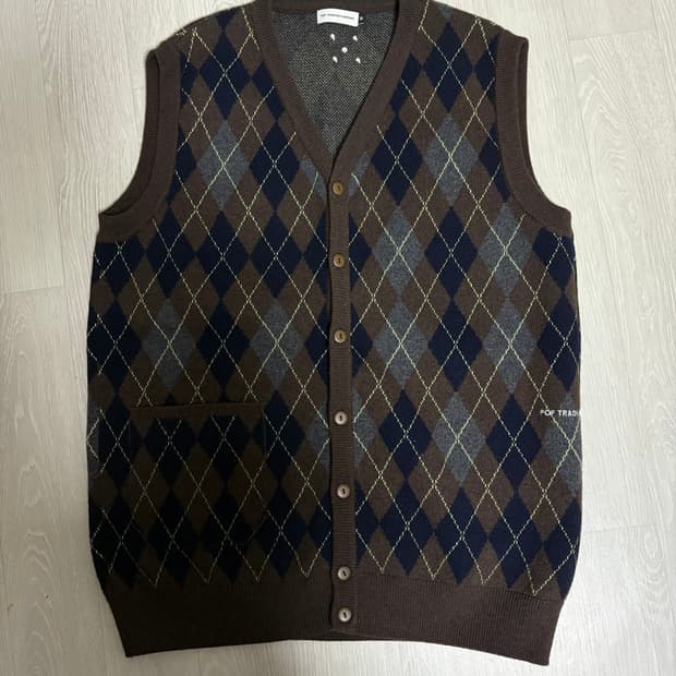 팝트레이딩 컴퍼니 니트 베스트