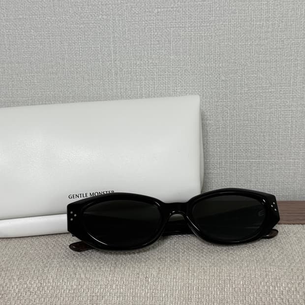젠틀몬스터 DADA 블랙