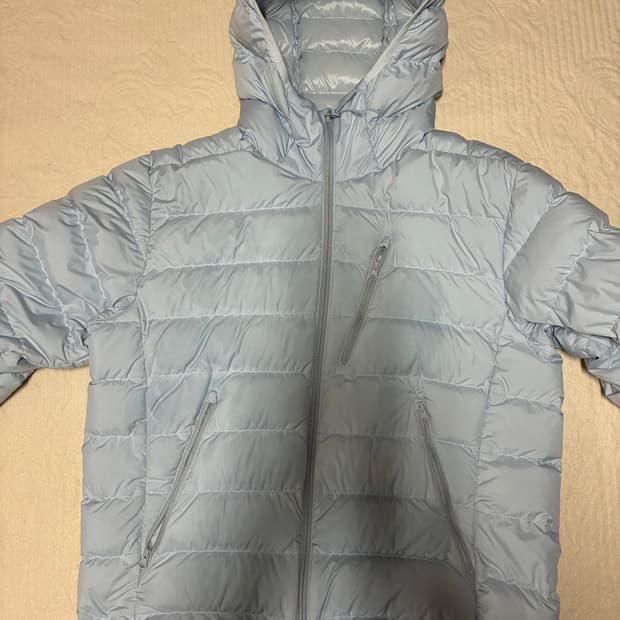 무신사 시티 레저 후디드 라이트 다운 재킷