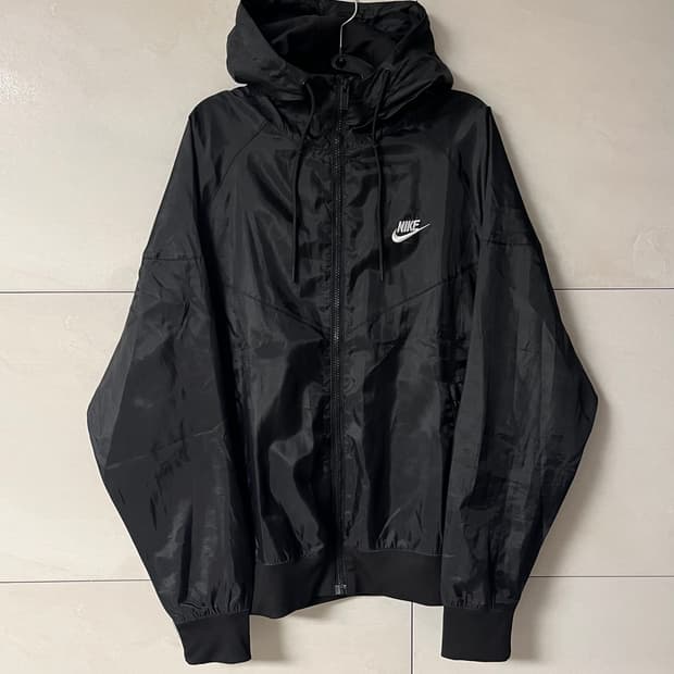 나이키 윈드러너 우븐 바람막이 블랙 (M)