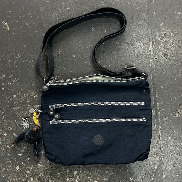 키플링 크로스백