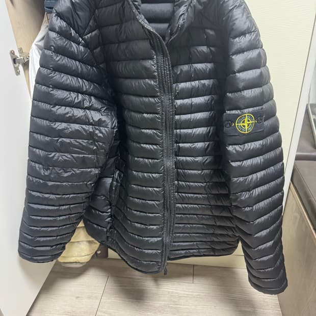 스톤아일랜드 패커블 룸 우븐 채임버스 패딩 xxl