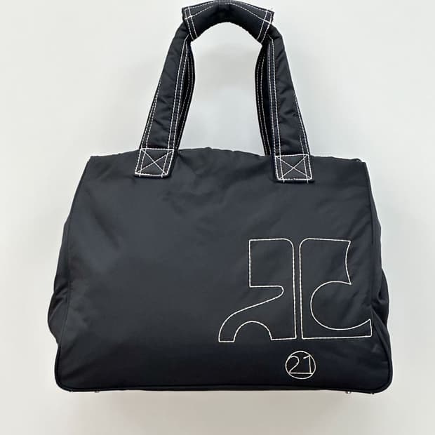 courreges / 꾸레쥬 스티치 빅 로고 숄더백