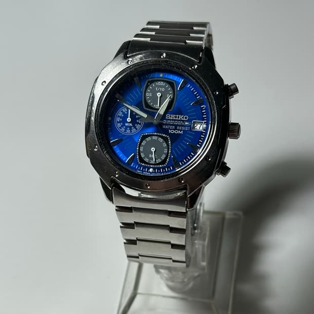 SEIKO quartz chronograph