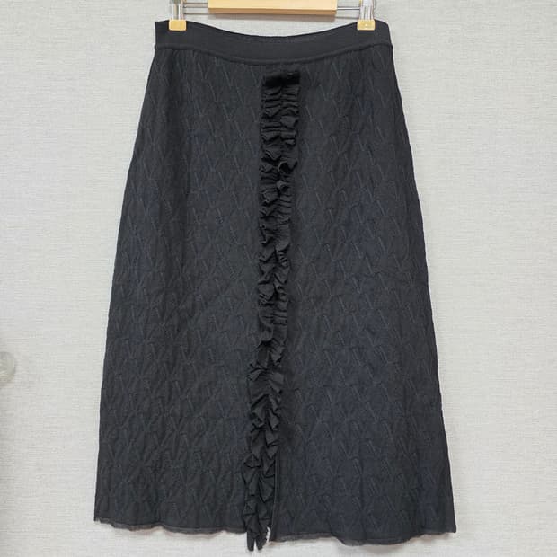 발렌티노 블랙 레이스 패턴 미디 스커트