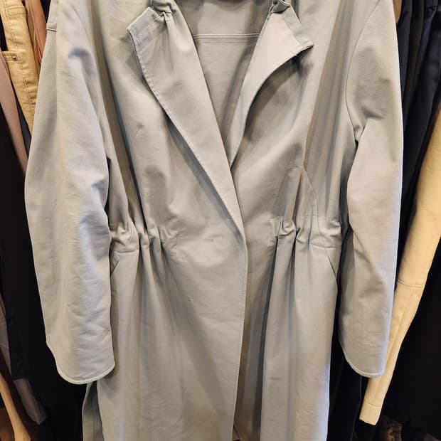 MINE 마인 하늘색 롱코트