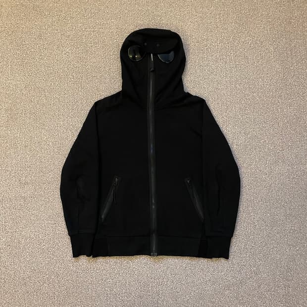 C.P. Company 고글 후드집업