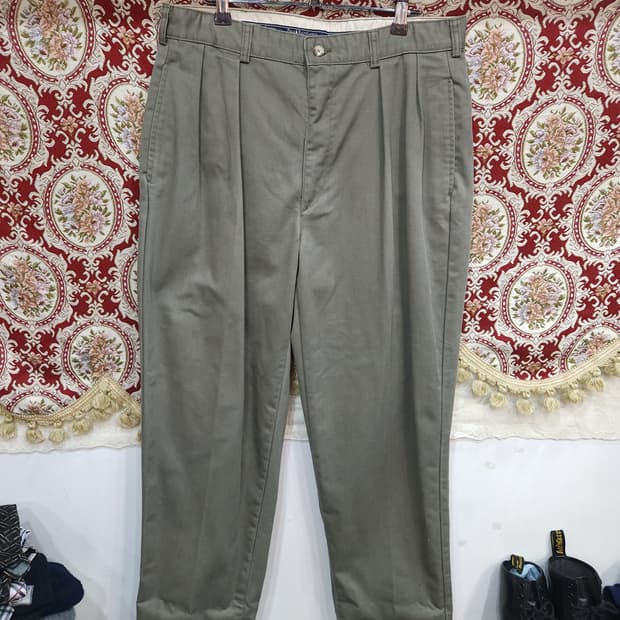 폴로 랄프로렌 앤드류 핀턱 코튼 팬츠

