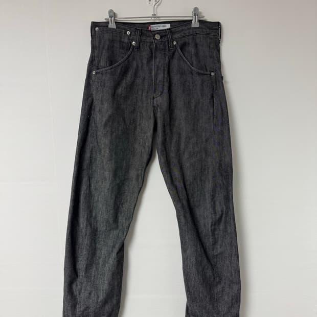 32/34) 리바이스 엔지니어드 제팬 흑청