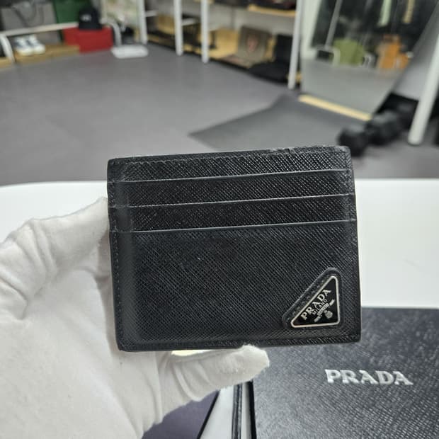 [A급컨디션]프라다 사피아노 카드지갑