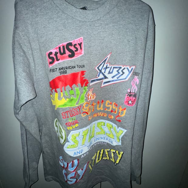 스투시 롱슬리브