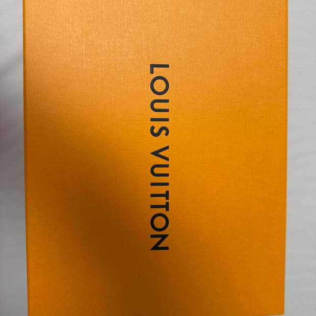 [8] 루이비통 틸티드 스니커즈 브라운