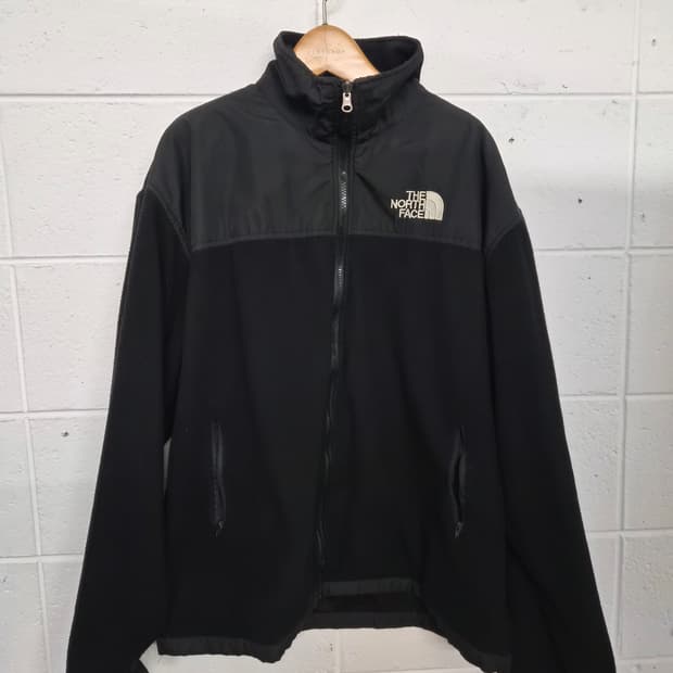 L) 노스페이스 후리스 자켓 팝니다